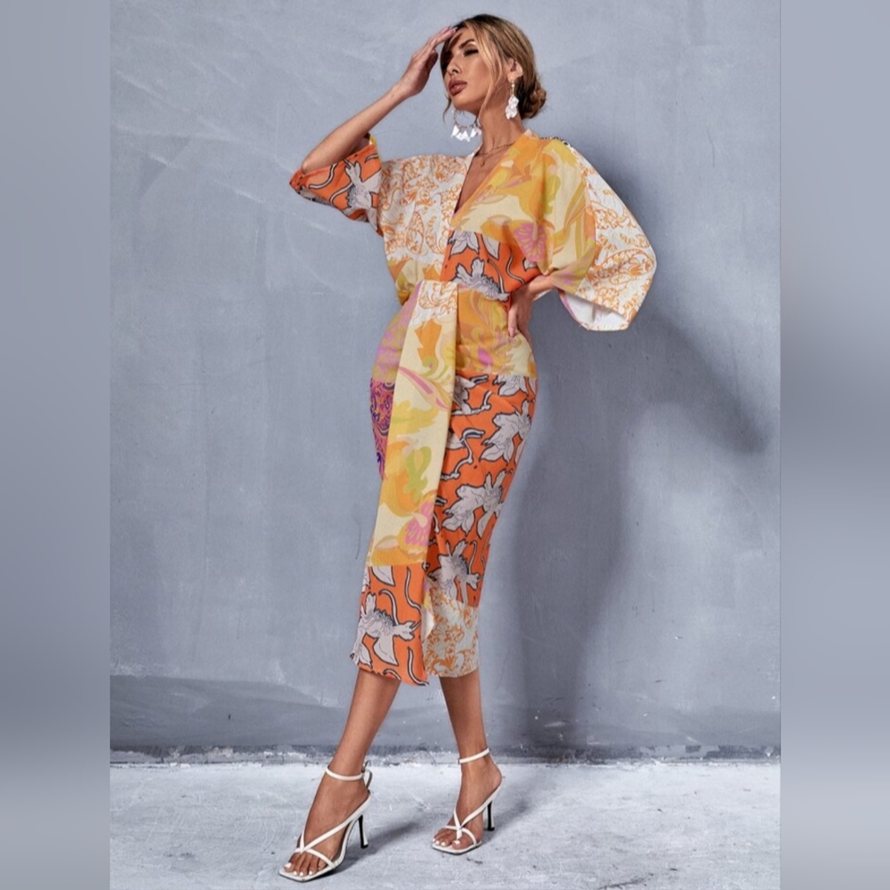 Vacation Floral & Paisley Print V Neck Batwing Sleeve Dress...